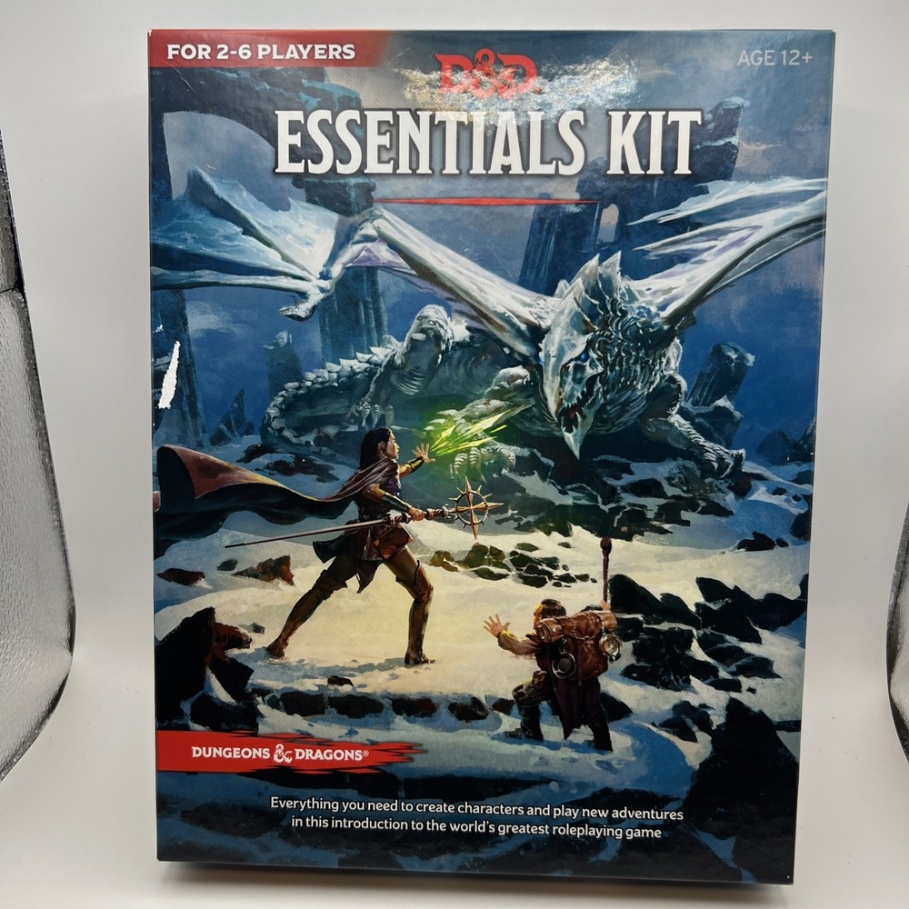 Wizards of the Coast Dungeons & Dragons Essentials Kit Boxed Set, Rulebook, Dice